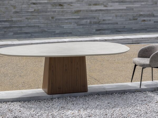 Gaia-Egg table